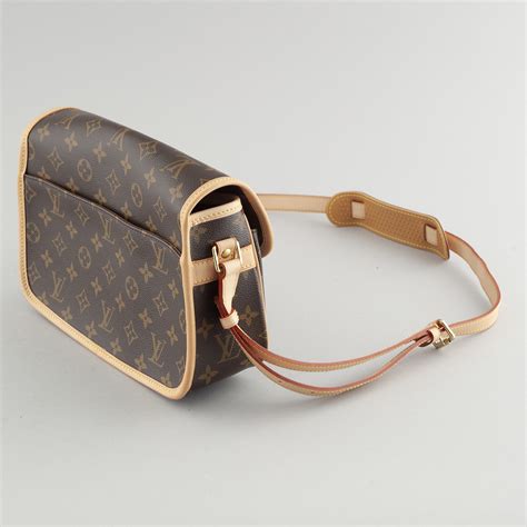 cross louis vuitton|Louis Vuitton crossbody pouch.